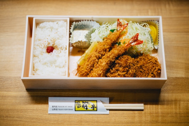 Japoński lunch w bento